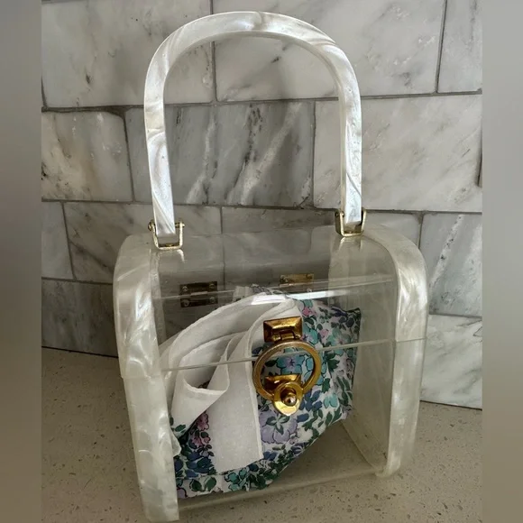 Vintage Lucite Box Purse Pearl White & Clear Miami Stylecraft Style - Picture 11 of 13